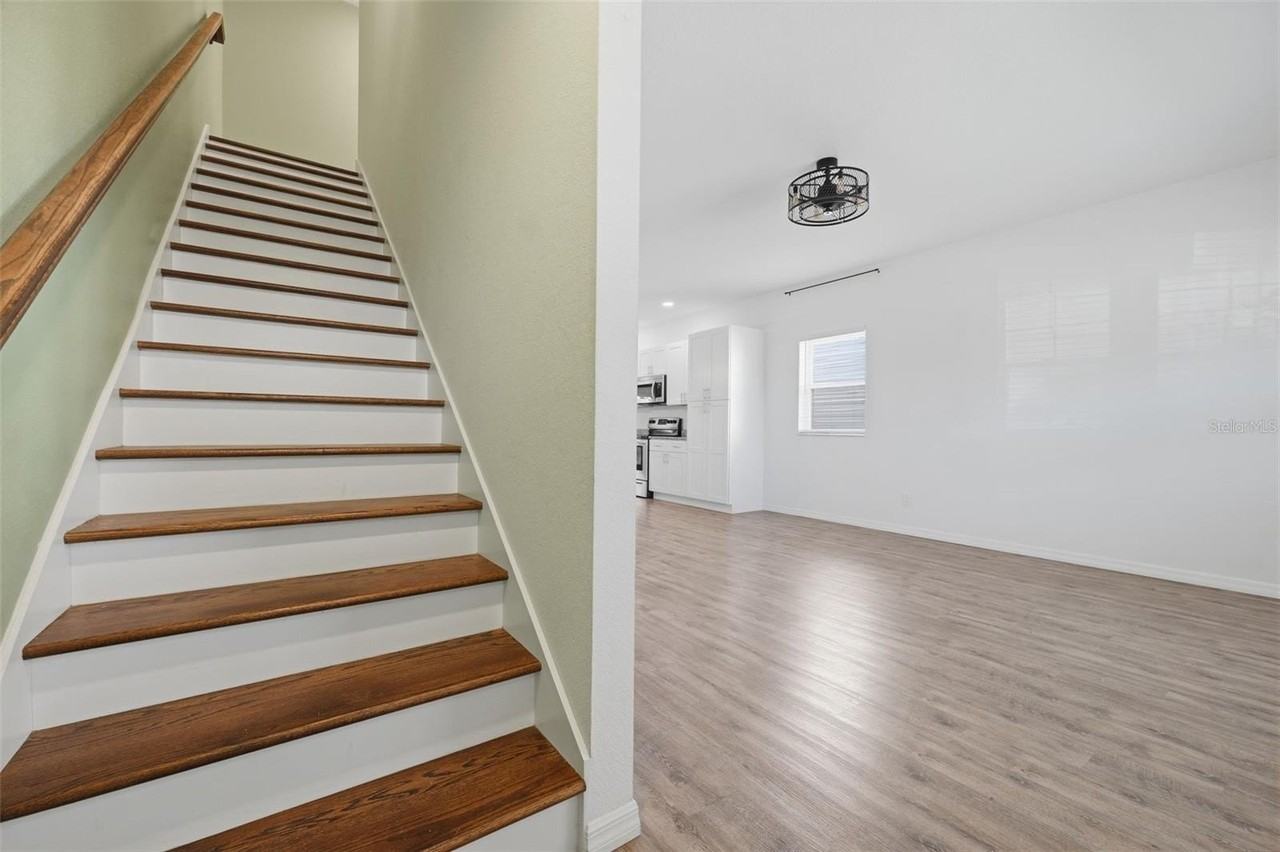 1264 Pierce St - Photo 6 of 37