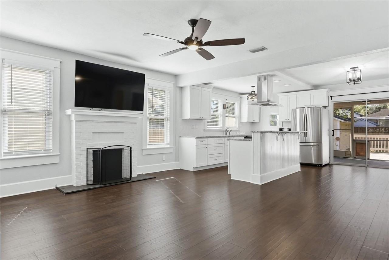 108 W Alva St - Photo 2 of 13