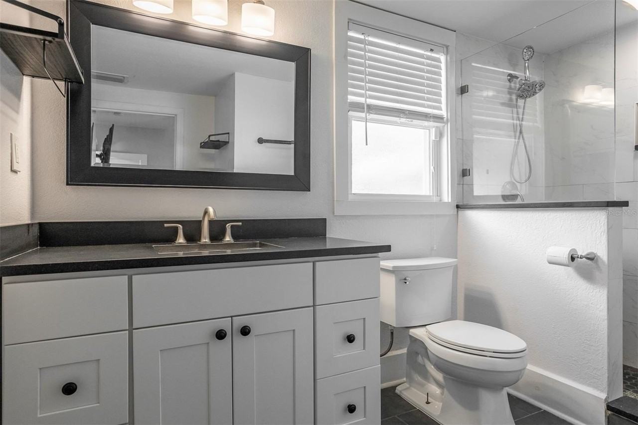 108 W Alva St - Photo 7 of 13