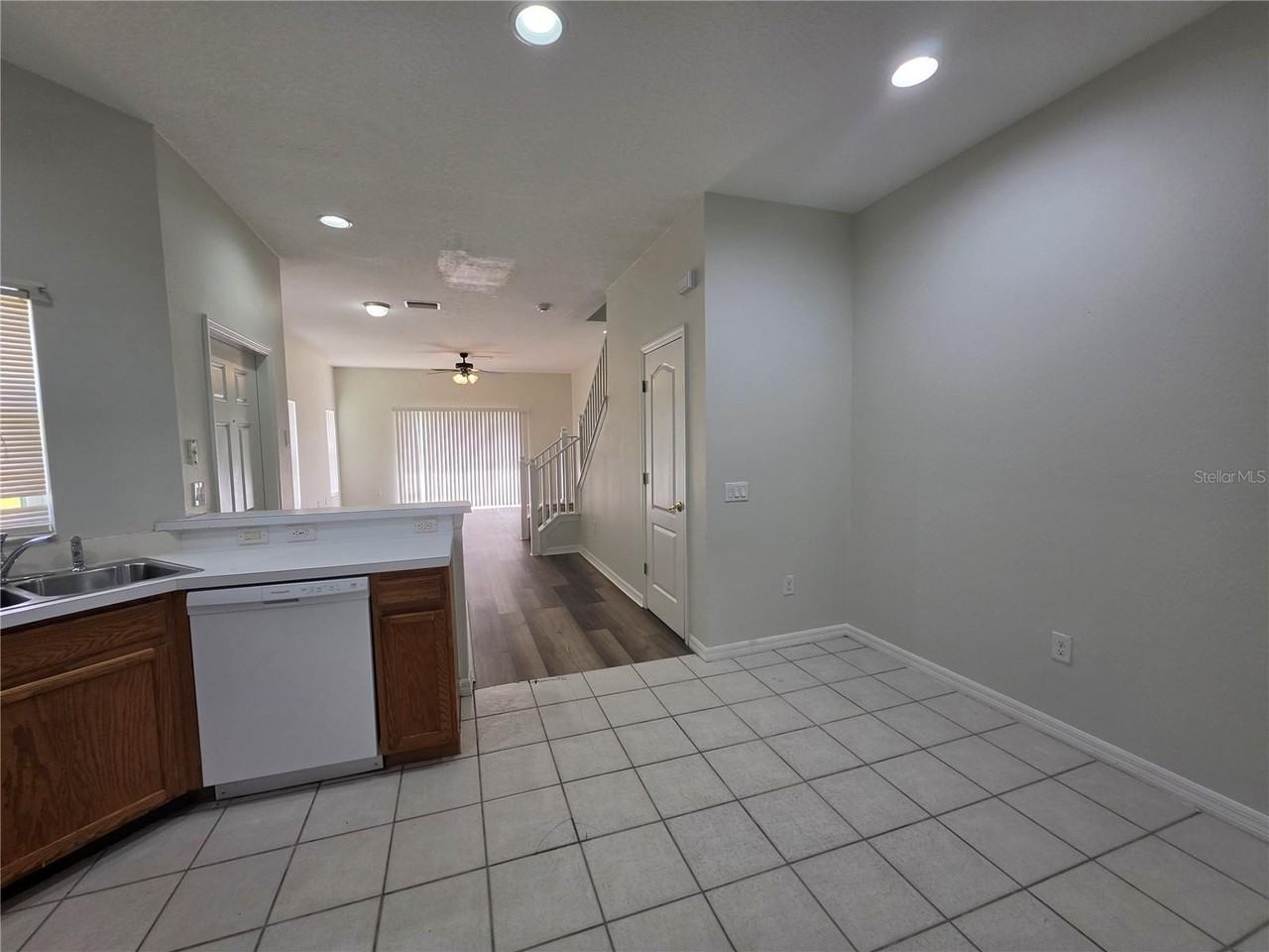 6731 Lake Rochester Ln - Photo 7 of 20