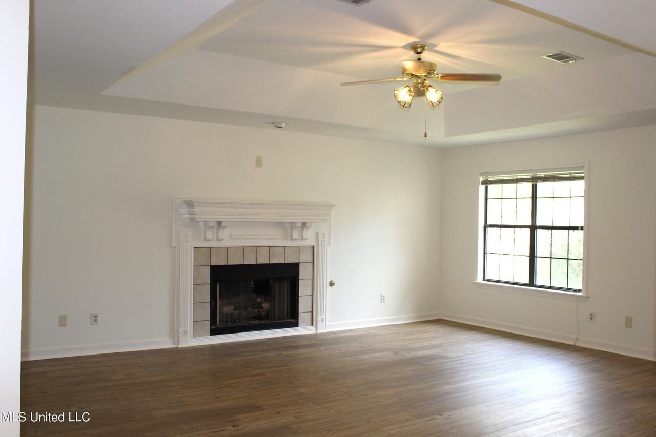 13 Mallard Pointe Cir - Photo 4 of 23