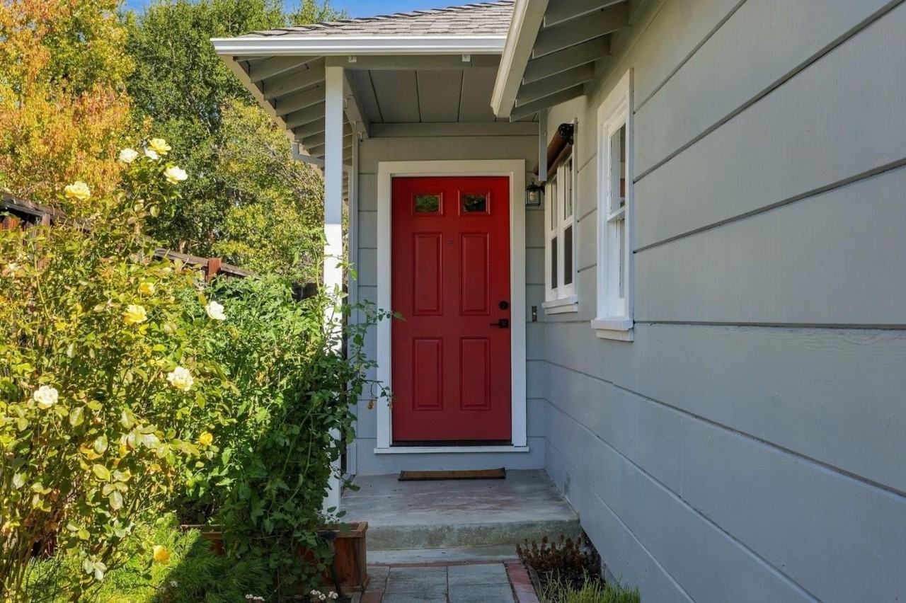 651 Topaz St - Photo 3 of 17