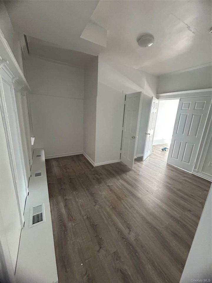 10713 Northern Blvd #2 - Photo 2 of 10