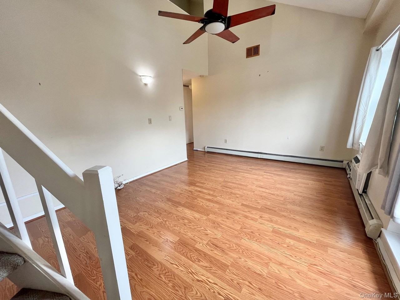 400 Mount Pleasant Ave #3E - Photo 2 of 16