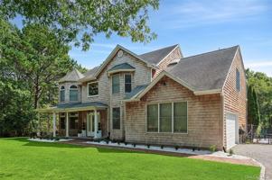 featured image of 1 Candace Dr