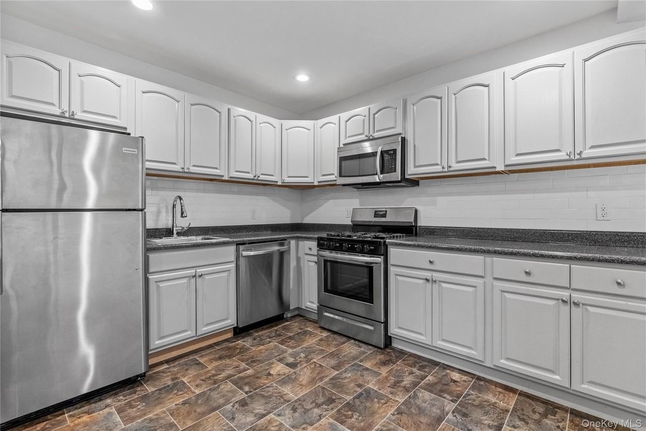 232 Martine Ave #BDBC - Photo 7 of 20