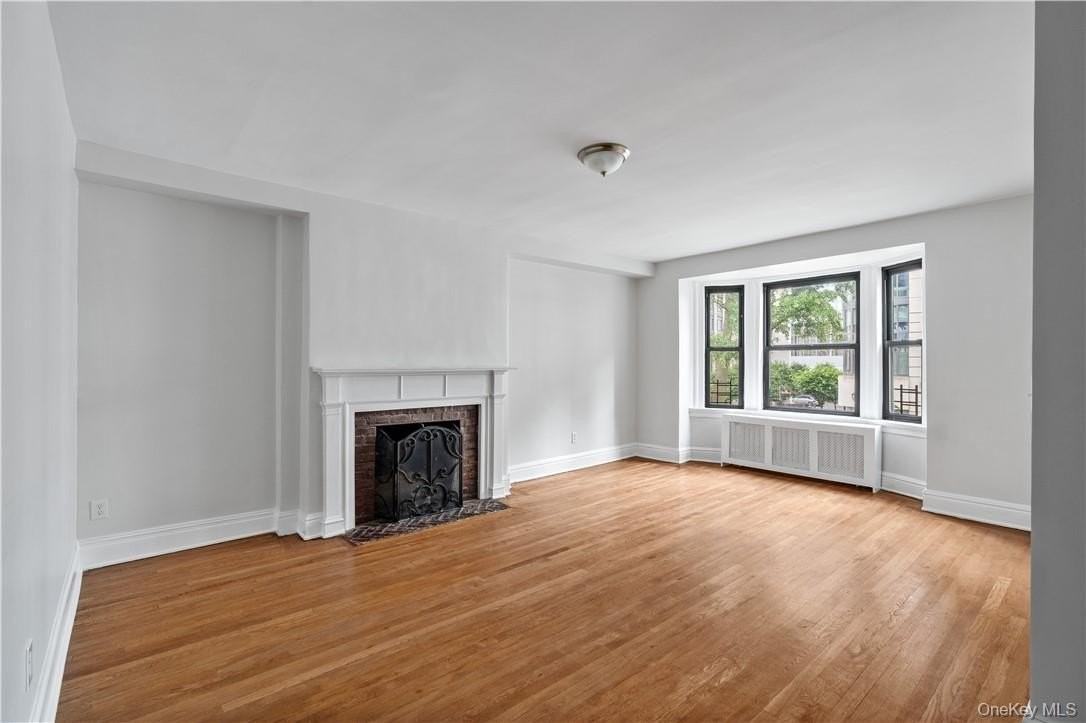 250 Martine Ave #2F - Photo 3 of 19