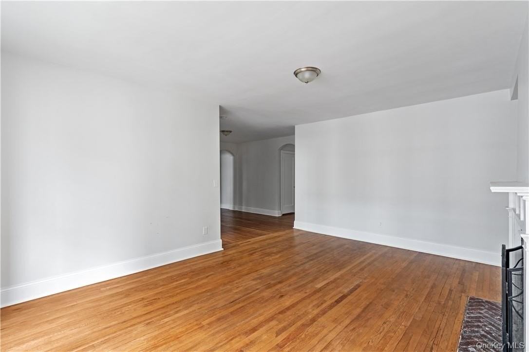 250 Martine Ave #2F - Photo 6 of 19