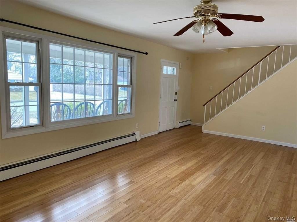 63 Hastings Dr - Photo 2 of 13