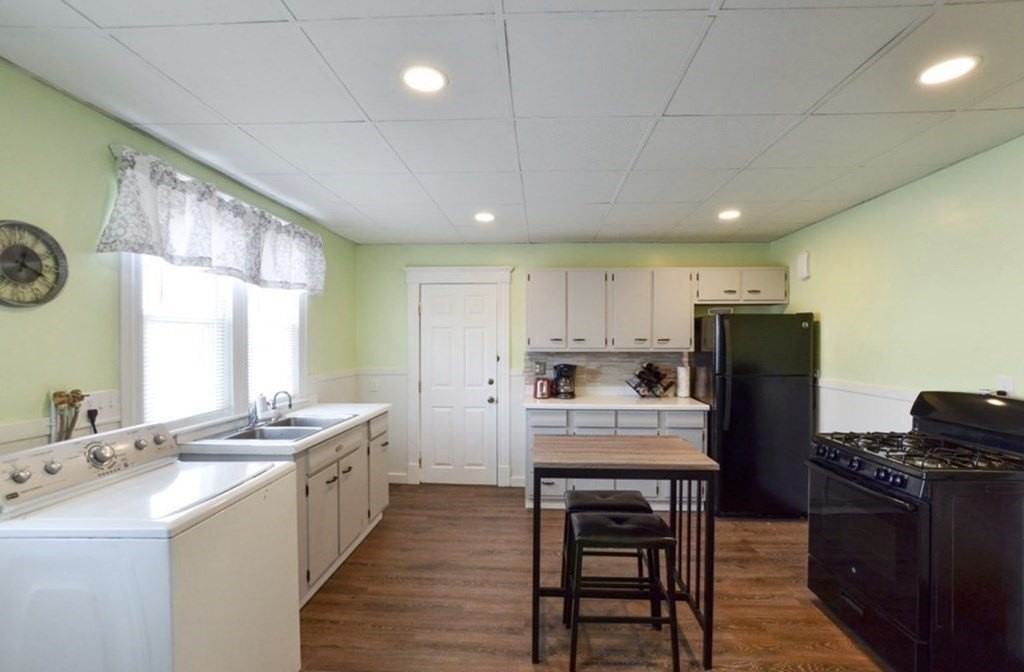 25 High St #2 - Photo 6 of 13