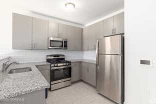 509 Memorial Dr - Photo 1 of 1
