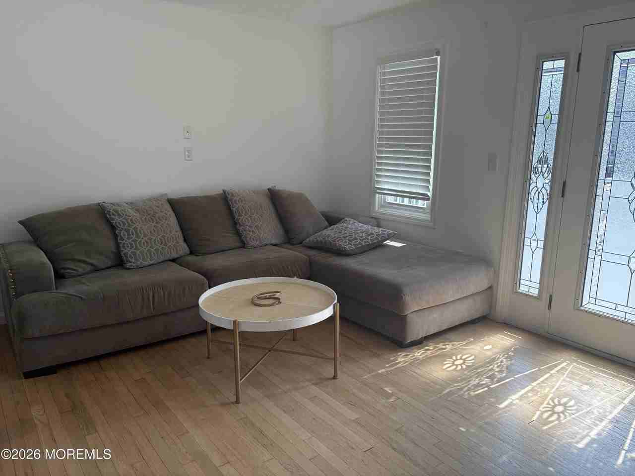 114 Sampson Ave - Photo 5 of 12