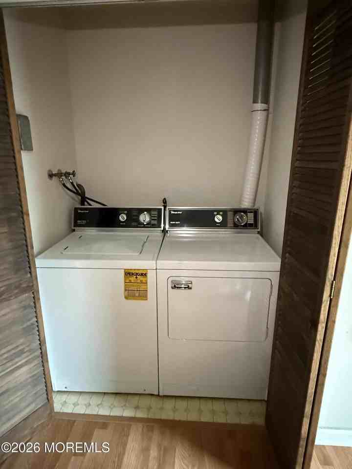 1114 Sawmill Rd #141 - Photo 5 of 8