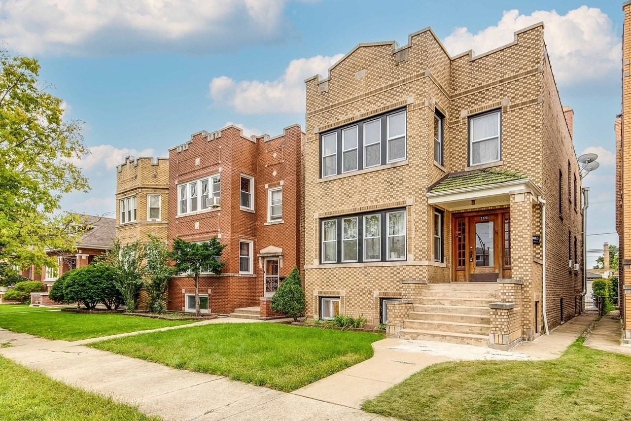 5225 W Melrose St #1R - Photo 4 of 26