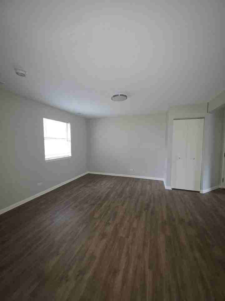 56 N Victoria Ln #C - Photo 2 of 10
