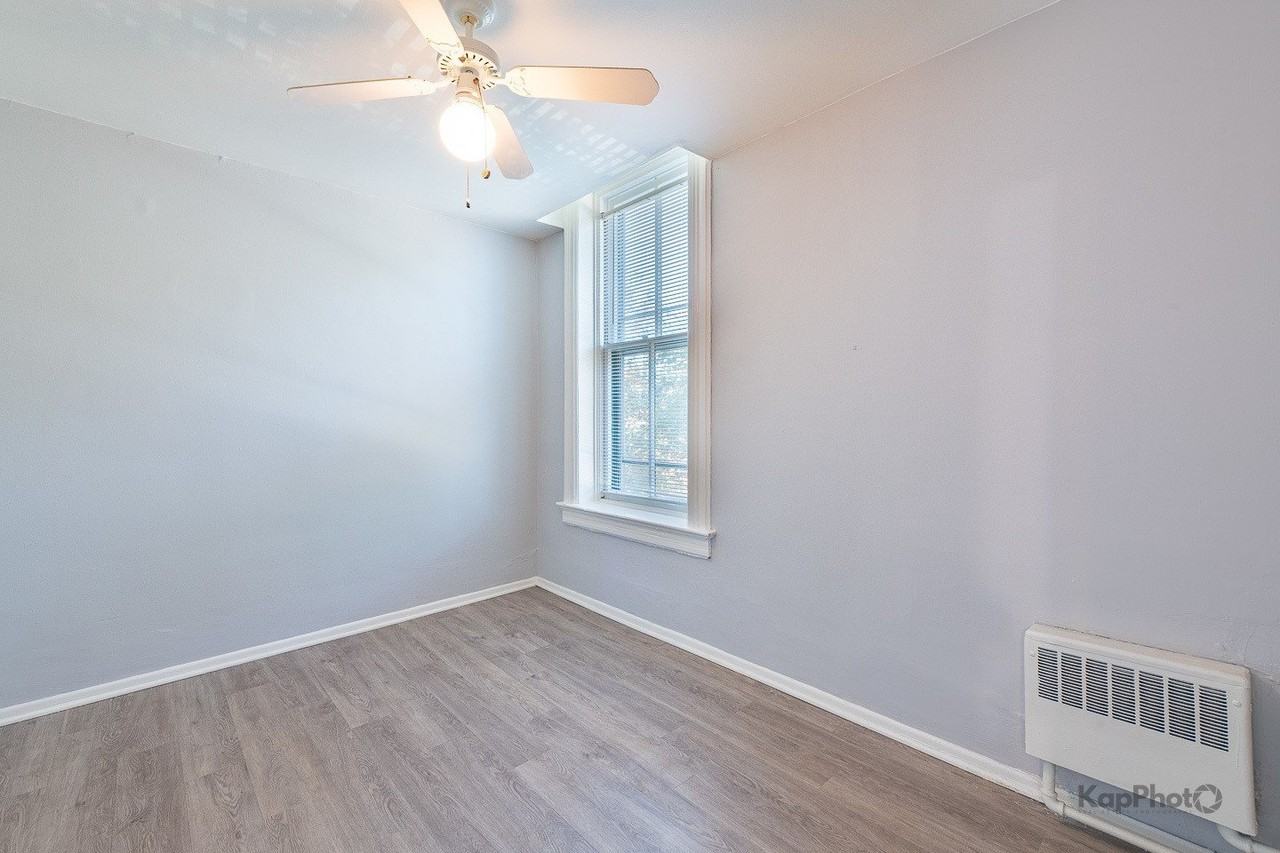3001 S Haynes Ct #2M - Photo 4 of 12