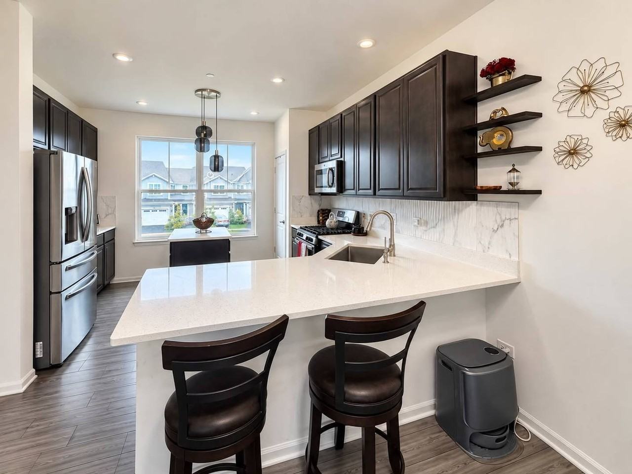 2701 Martini St - Photo 6 of 25