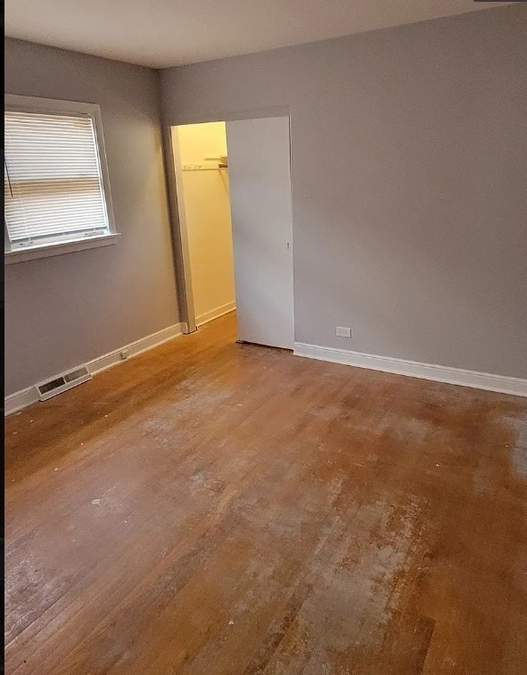 9035 S Euclid Ave #1 - Photo 6 of 15