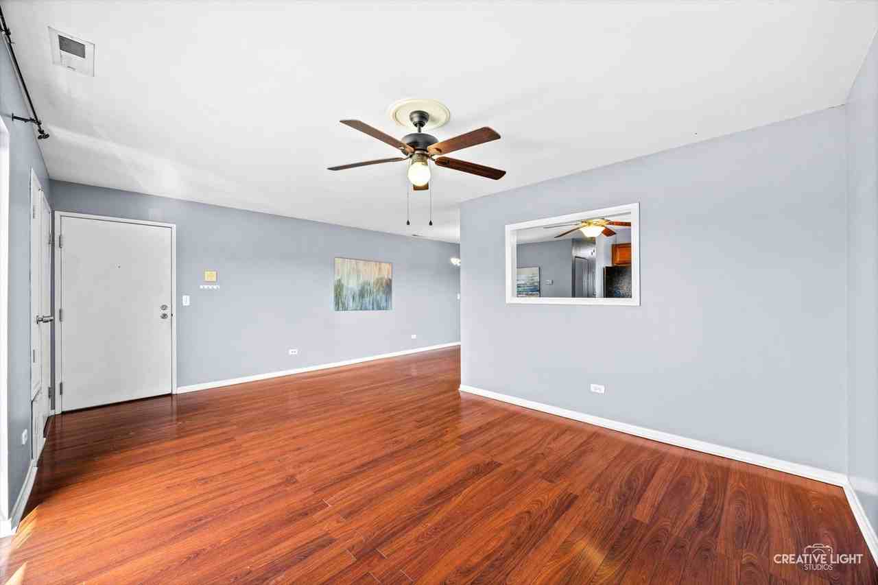 2260 Abbeywood Dr #F - Photo 5 of 18
