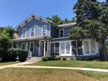 404 Mountain St #2W - Photo 1 of 1