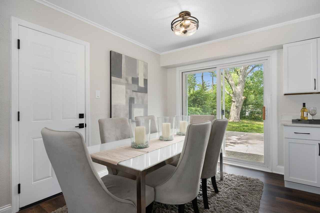 112 Walnut St - Photo 7 of 20