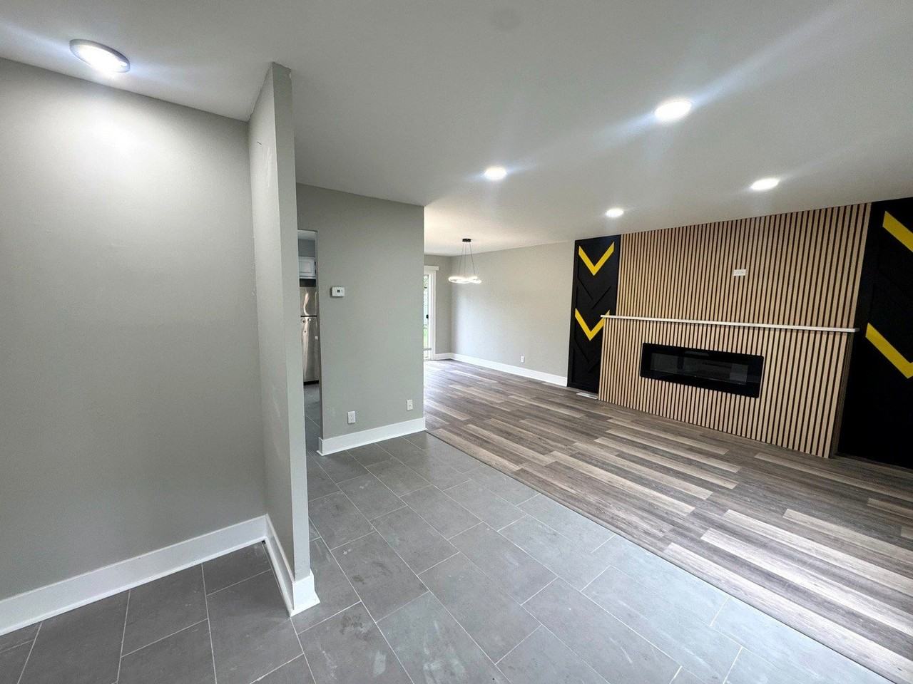 1855 Reichert Ave - Photo 2 of 23