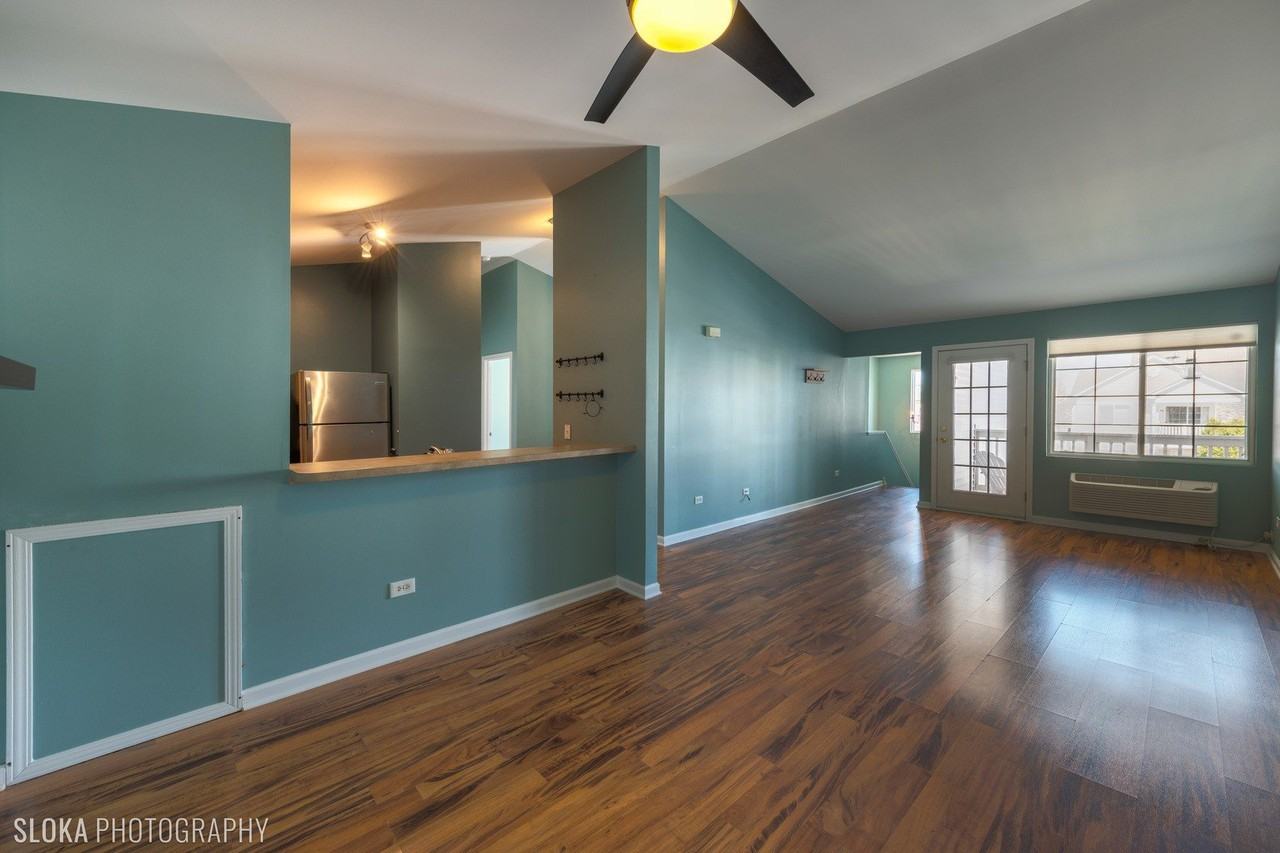 1721 Silverstone Dr #1721 - Photo 3 of 15