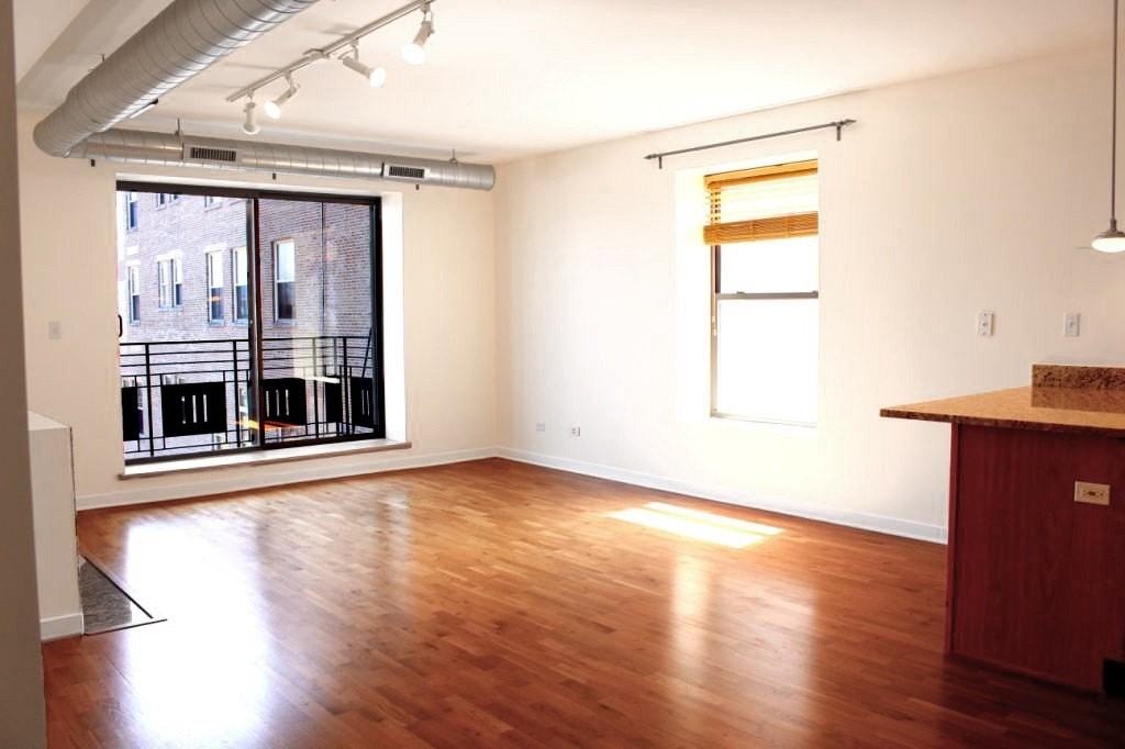 4537 S Drexel Blvd #409 - Photo 7 of 43