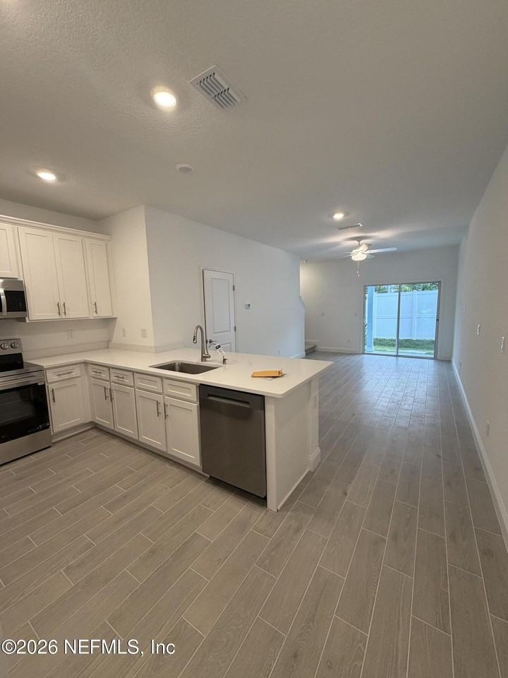 4728 Tigers Eye Ct - Photo 7 of 28