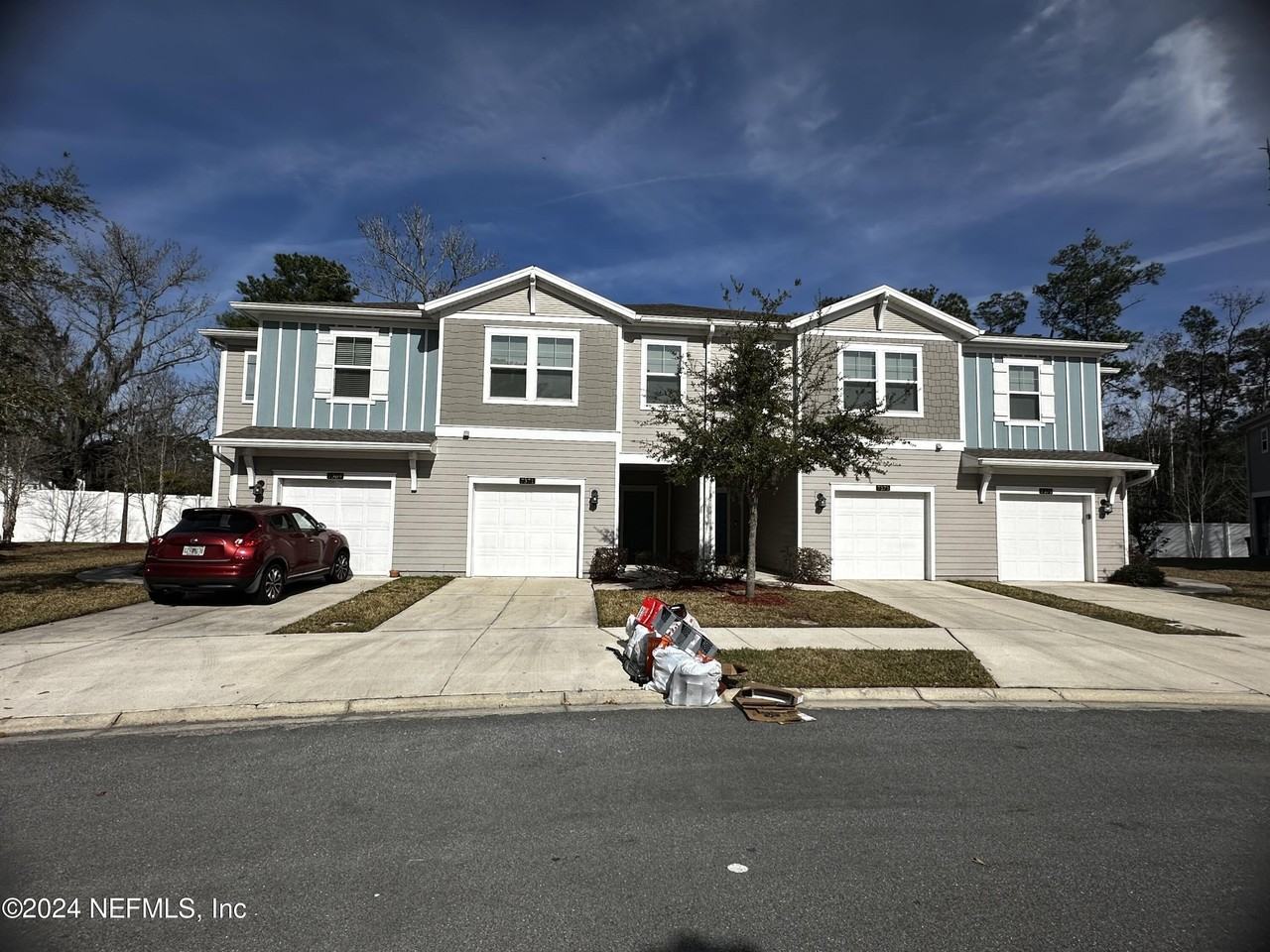 7371 Palm Hills Dr - Photo 3 of 50