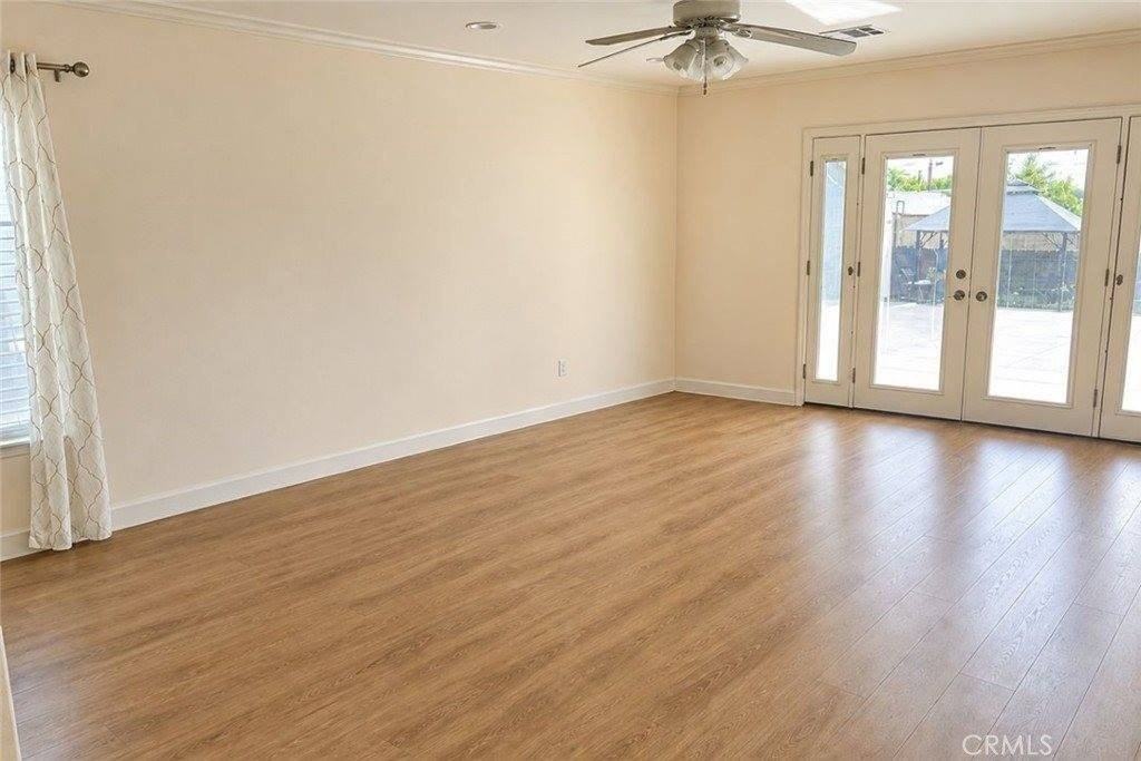 10651 Woodward Ave - Photo 2 of 11