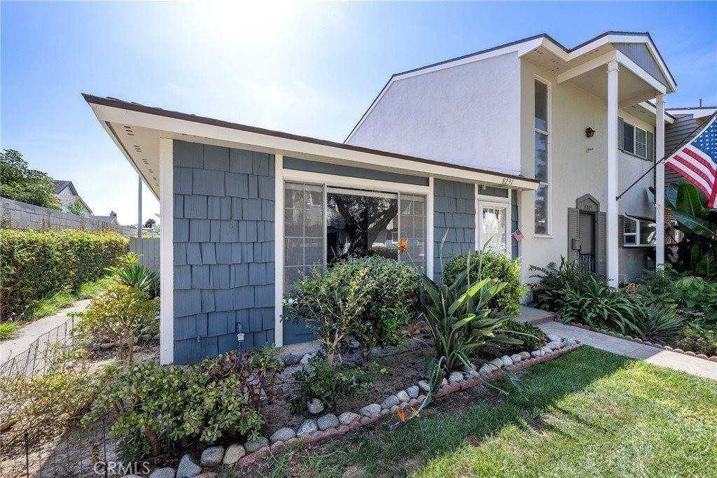 8231 Deerfield Dr - Photo 2 of 50