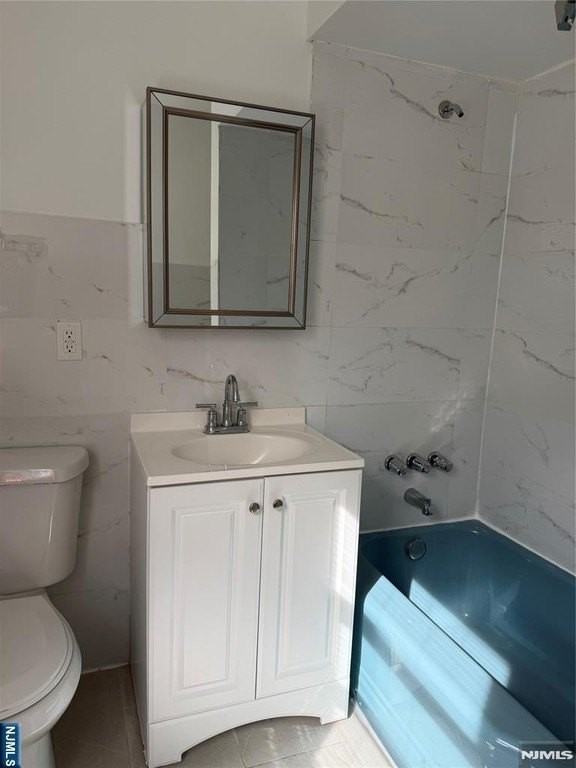 25 Henry St #1 - Photo 6 of 21