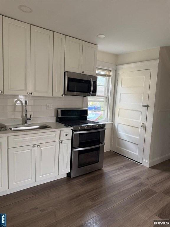 25 Henry St #1 - Photo 7 of 21