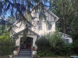 featured image of 119 Harrison Ave #3