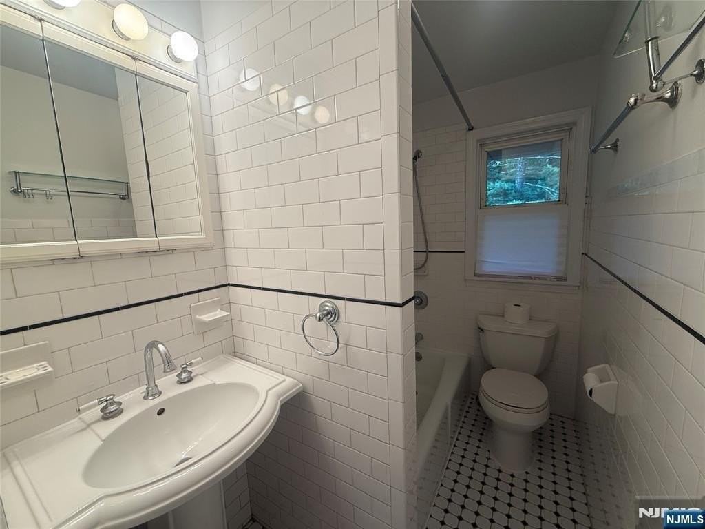 119 Harrison Ave #3 - Photo 6 of 6
