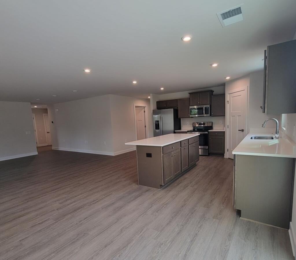 117 Braxton Way - Photo 2 of 20