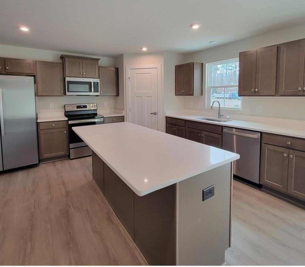 117 Braxton Way - Photo 4 of 20