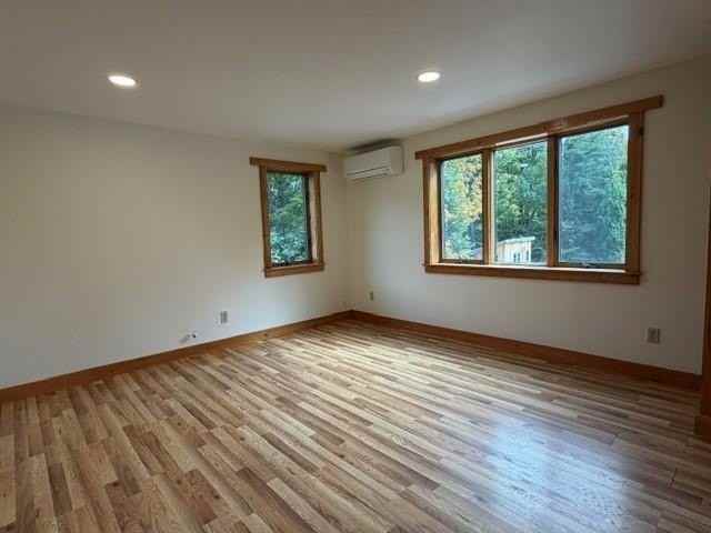 81 Fairview Ave - Photo 4 of 28