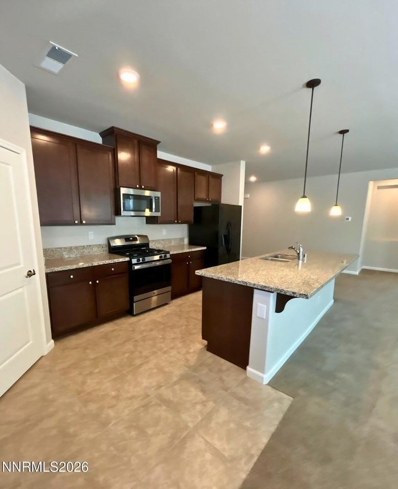 3847 Serenghetti Dr - Photo 6 of 16