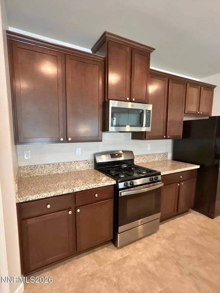 3847 Serenghetti Dr - Photo 7 of 16