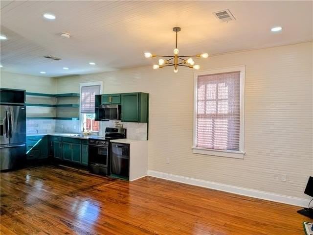 2717 Loyola Ave - Photo 3 of 19