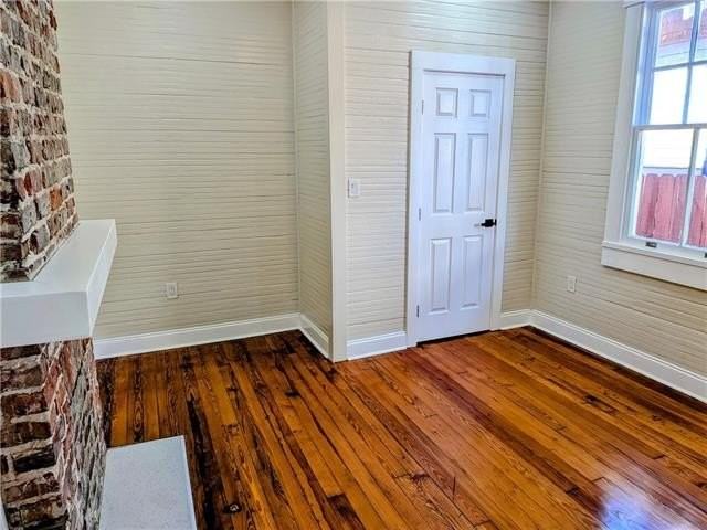 2717 Loyola Ave - Photo 6 of 19