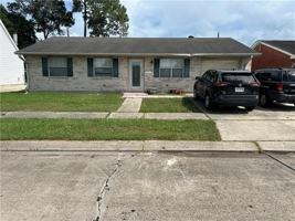 featured image of 725 Oakwood Dr