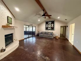 517 E Locust St - Photo 1 of 1