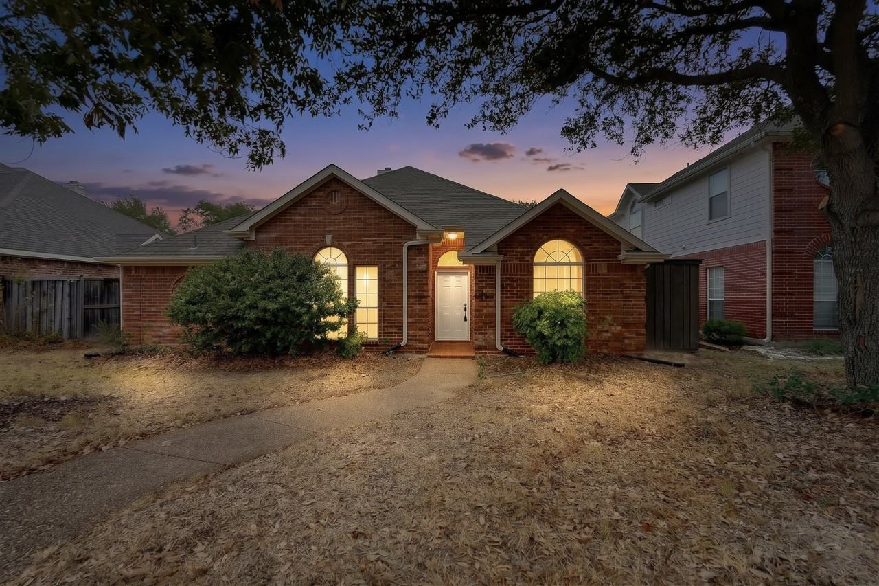 8108 Case Dr - Photo 2 of 40