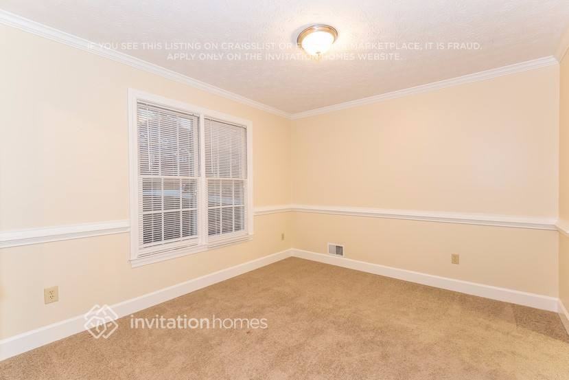 3565 Millers Pond Way - Photo 7 of 23