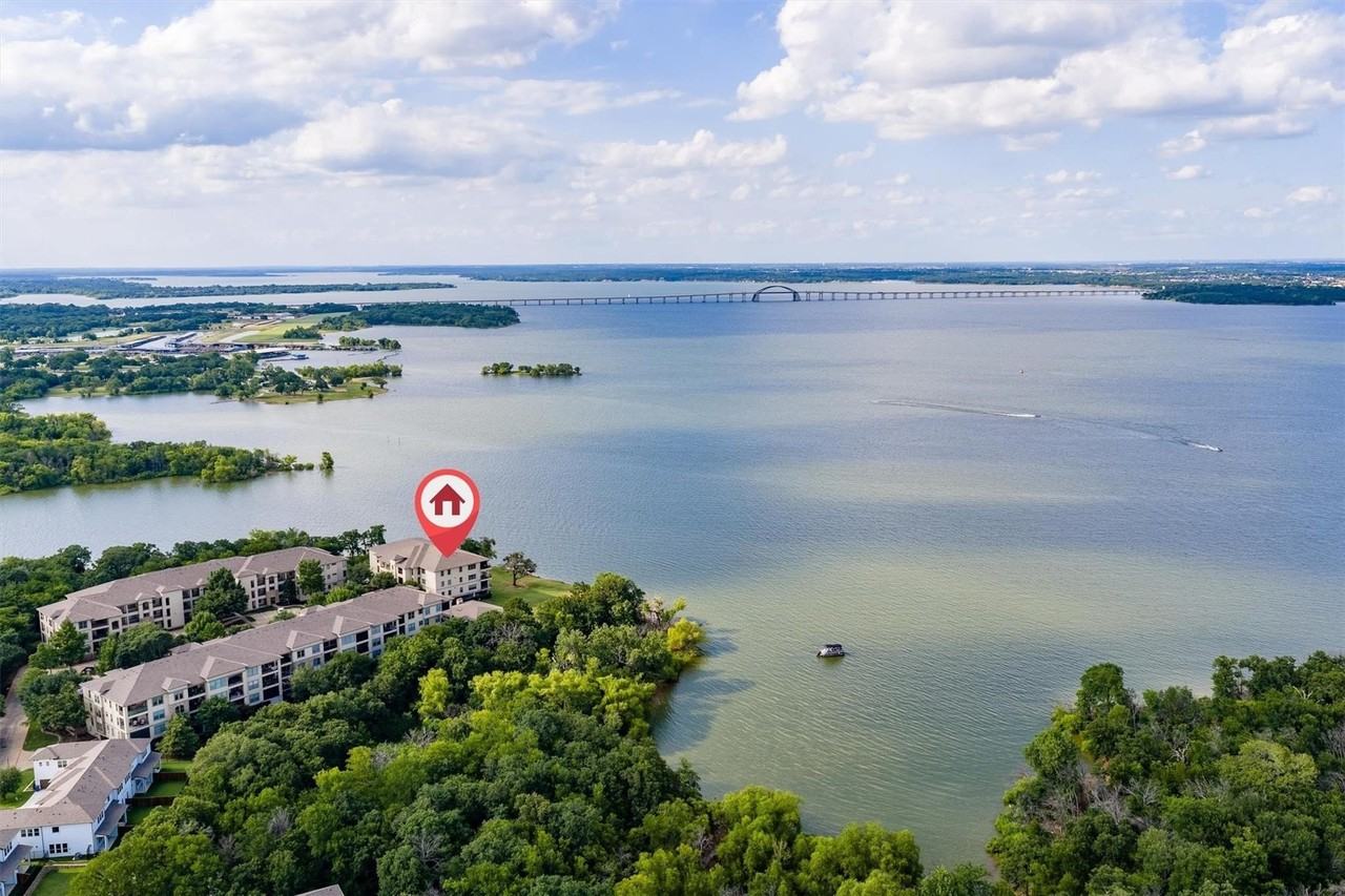 500 Waters Edge Dr #313
