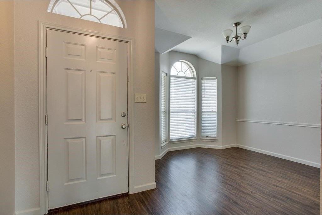 1414 Stella Dr - Photo 5 of 16