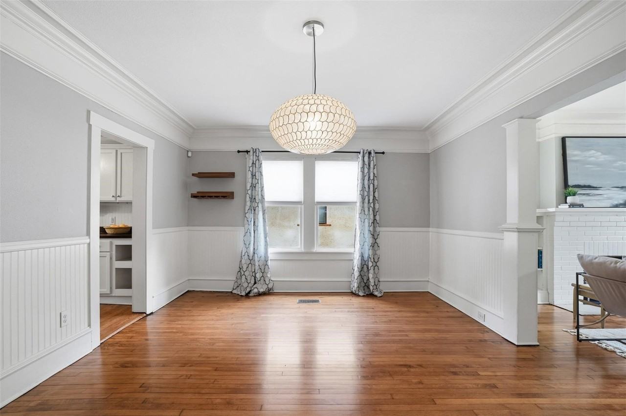 2212 Hurley Ave - Photo 5 of 20